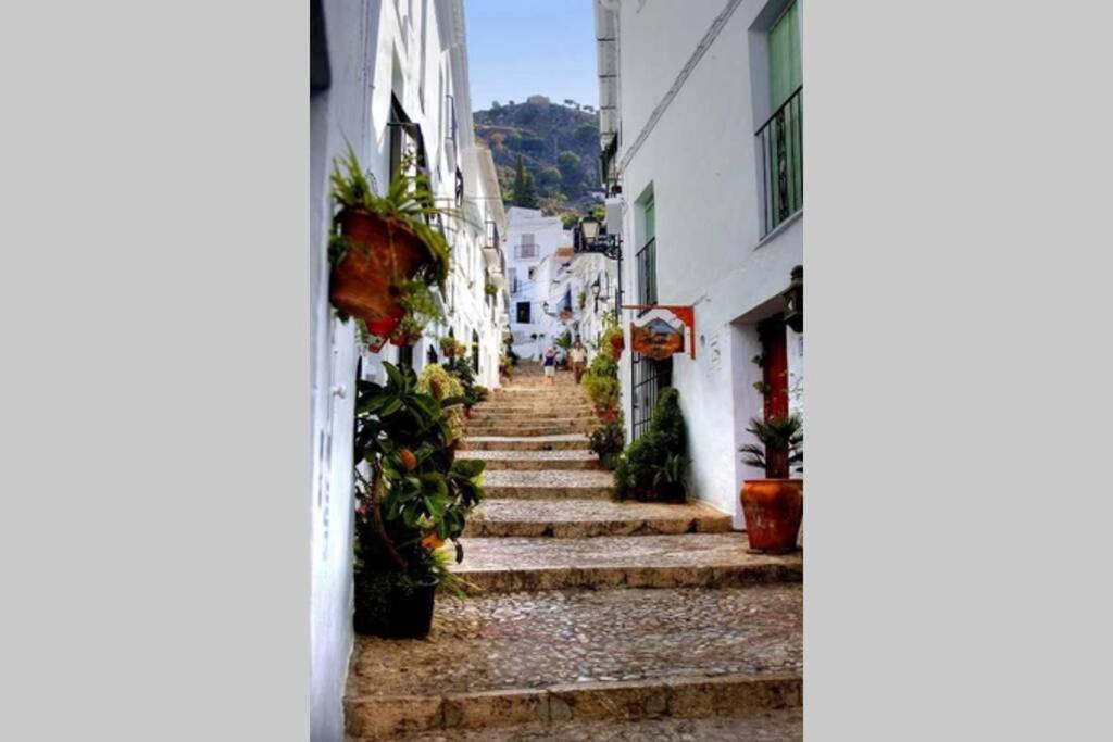 La Casita Azul,Apartamento Encantador Frigiliana Exterior foto